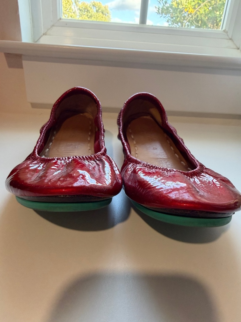 Red Diamond Tieks Size 8 - Picture 5 of 8